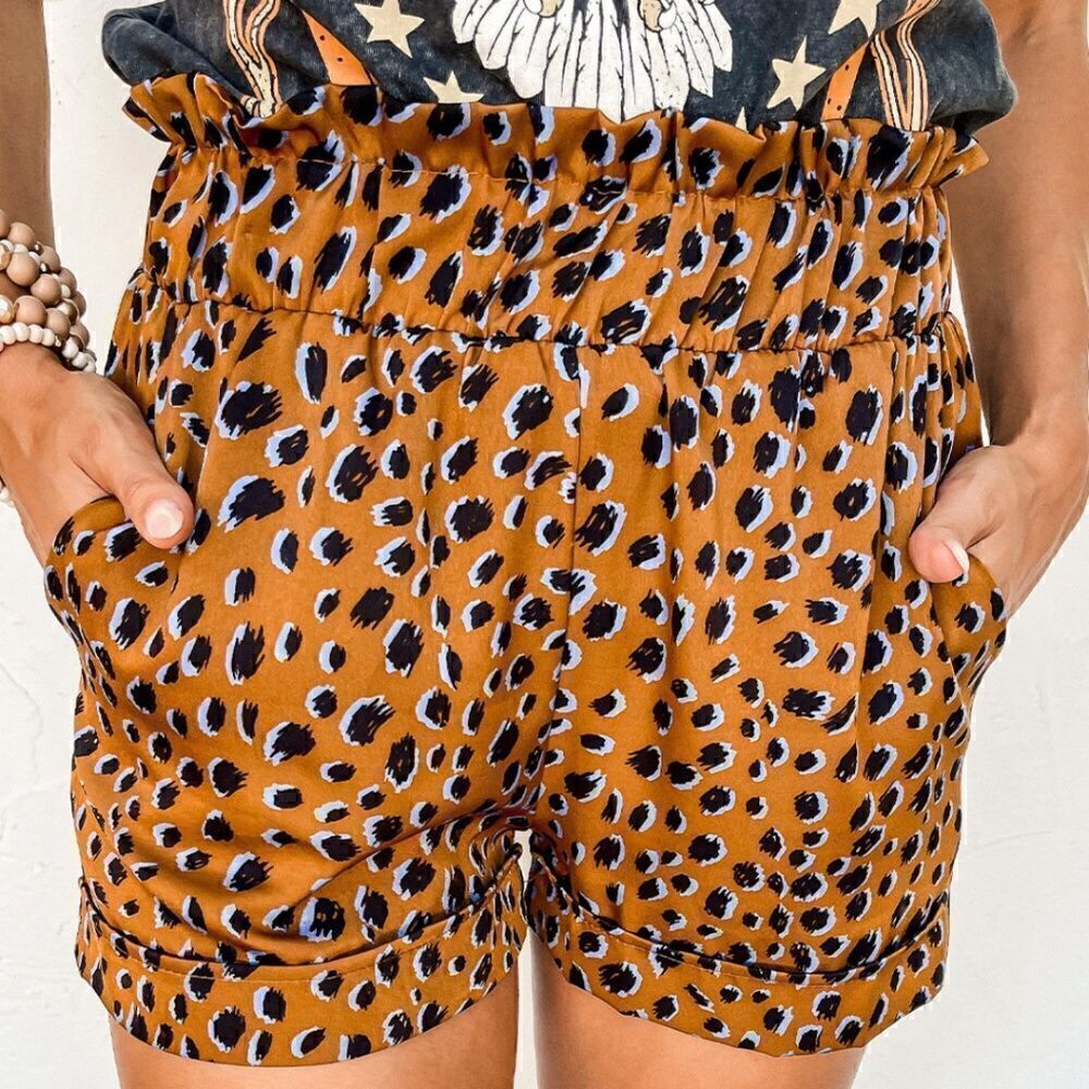 Leopard Print Elastic Waist Shorts